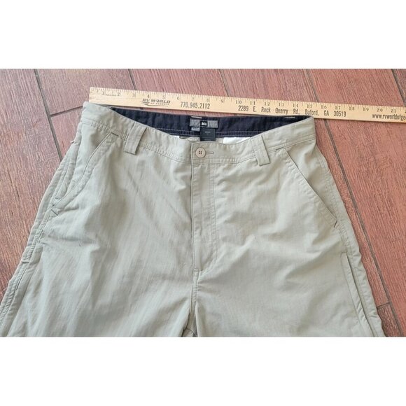 REI Shorts 34 UPF 50+ Outdoor Hiking Camping Nylon Fishing Pockets Flat Front - Picture 5 of 9